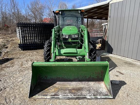 Image of John Deere 5065E equipment image 3