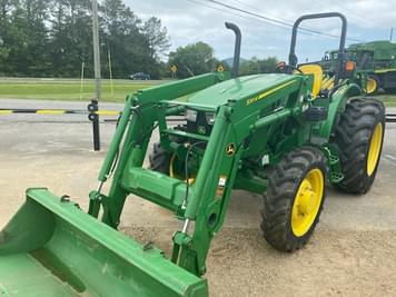 Main image John Deere 5065E