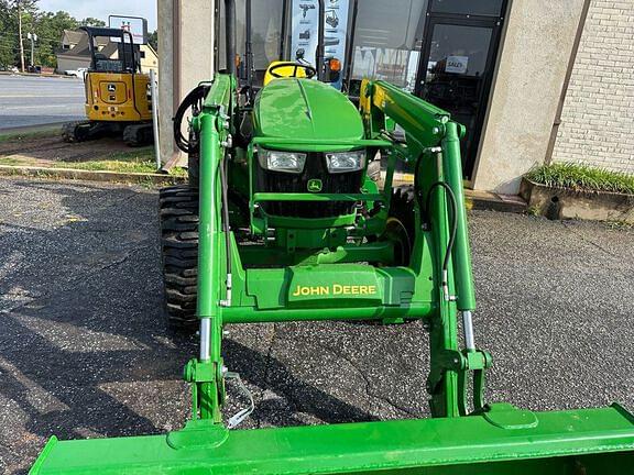 Image of John Deere 5065E equipment image 2