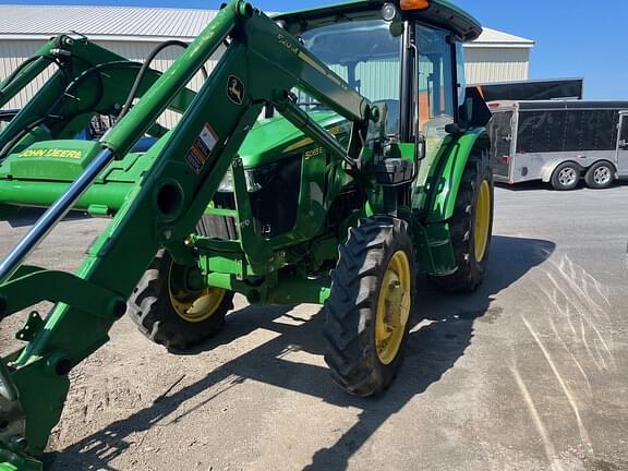 Image of John Deere 5065E equipment image 1