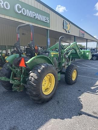 Image of John Deere 5065E equipment image 4