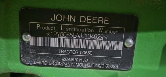 Image of John Deere 5065E equipment image 4