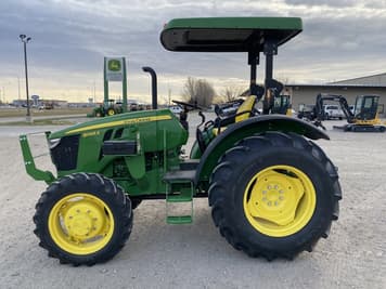 Main image John Deere 5065E