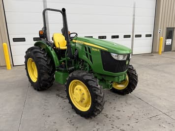 Main image John Deere 5065E
