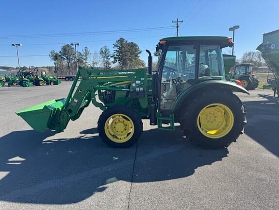 Image of John Deere 5065E equipment image 1