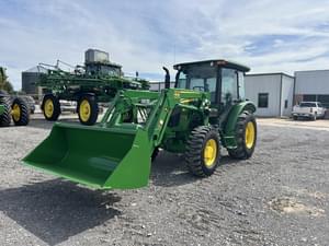 2018 John Deere 5065E Image