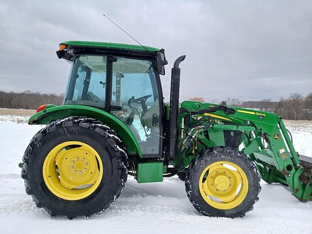 Image of John Deere 5065E equipment image 1