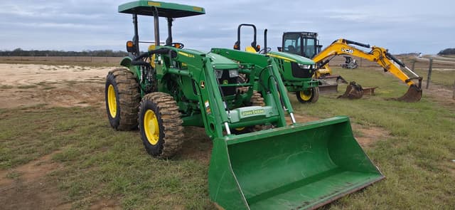 Image of John Deere 5065E equipment image 1