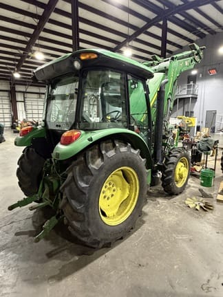2018 John Deere 5075E Equipment Image0