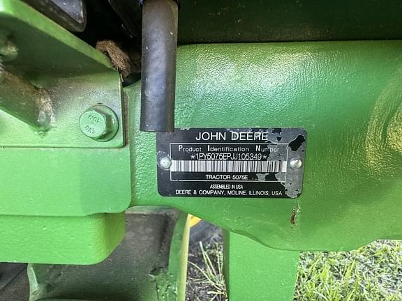 Image of John Deere 5075E equipment image 4