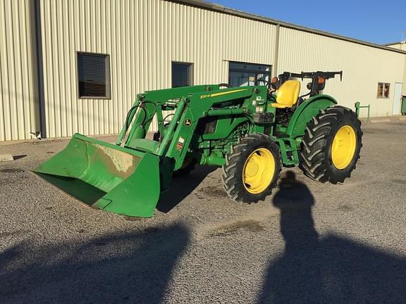 Image of John Deere 5075E equipment image 2