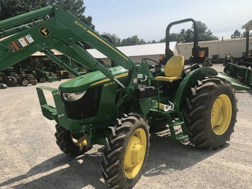 Main image John Deere 5075E