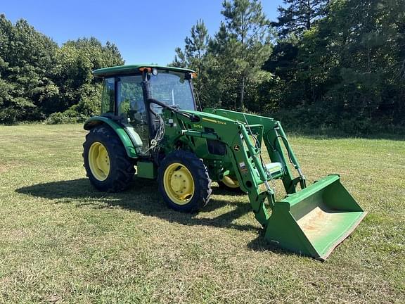 Image of John Deere 5075E equipment image 4