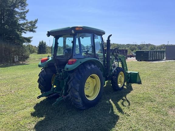 Image of John Deere 5075E equipment image 3