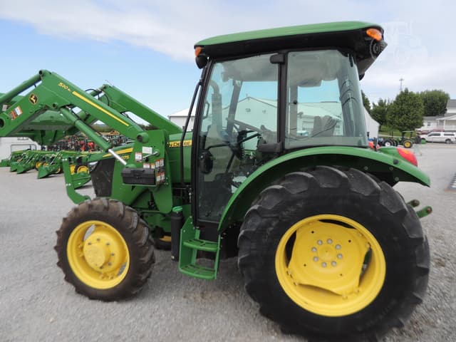 Image of John Deere 5075E equipment image 1