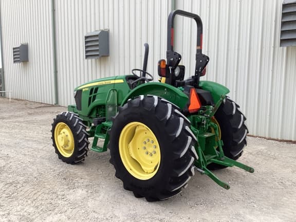 Image of John Deere 5075E equipment image 2