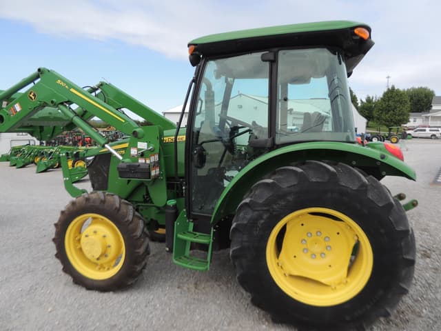 Image of John Deere 5075E equipment image 1