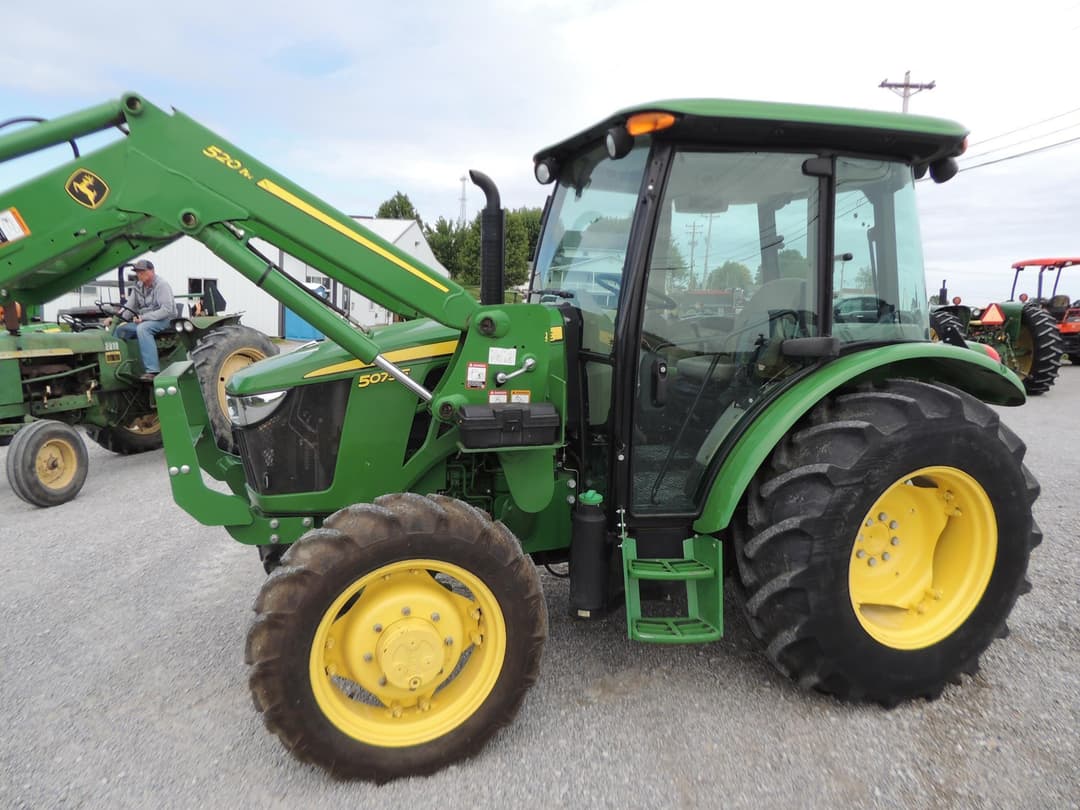 Image of John Deere 5075E Primary image