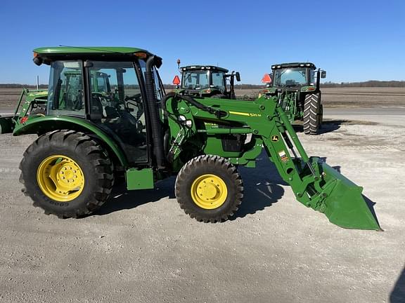 Image of John Deere 5075E equipment image 3