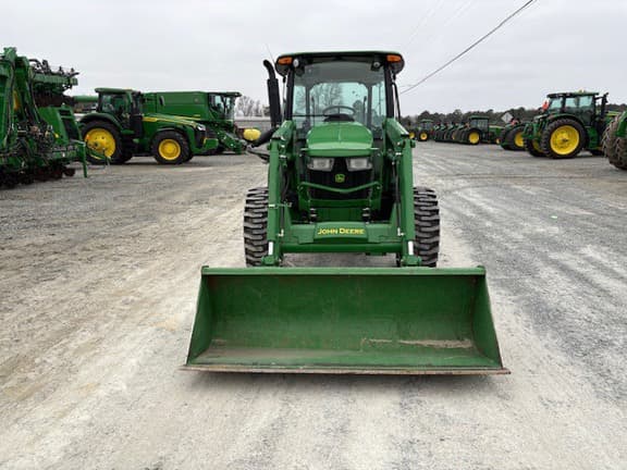 Image of John Deere 5075E equipment image 3