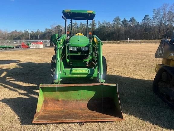 Image of John Deere 5075E equipment image 1