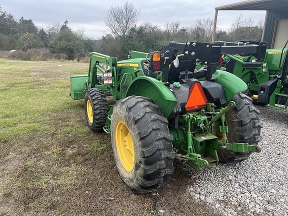 Image of John Deere 5075E equipment image 4