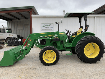 Main image John Deere 5075E