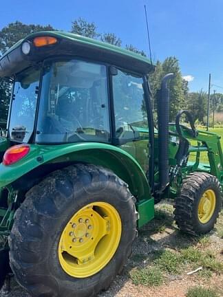 Main image John Deere 5075E 6