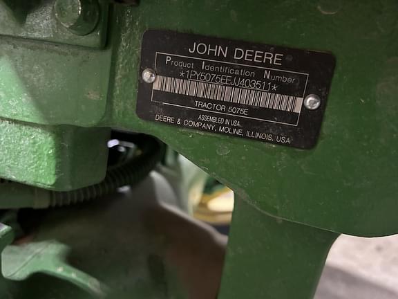 Image of John Deere 5075E equipment image 4