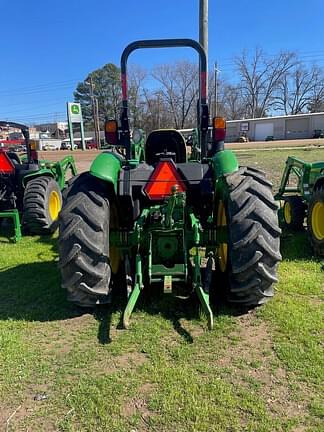 Image of John Deere 5075E equipment image 1