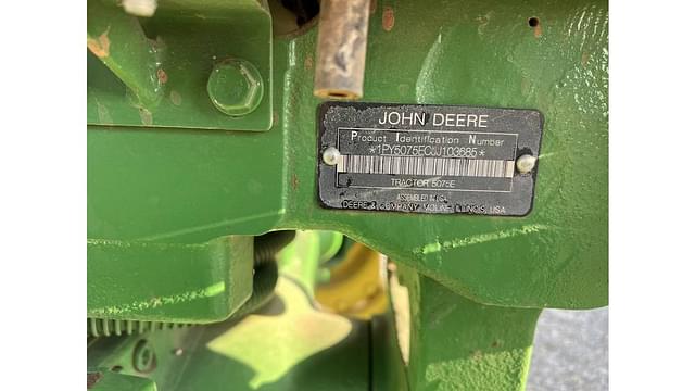 Image of John Deere 5075E equipment image 4