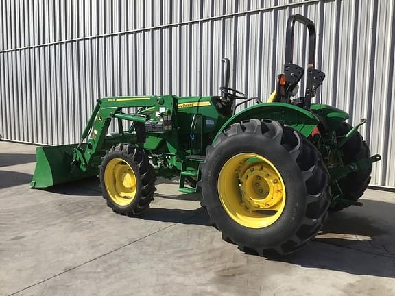 Image of John Deere 5075E equipment image 2