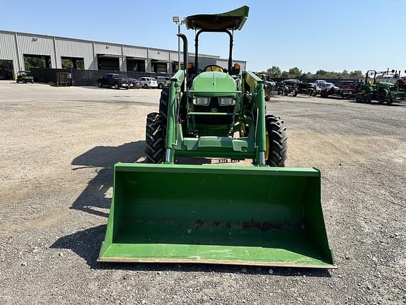 Image of John Deere 5075E equipment image 3