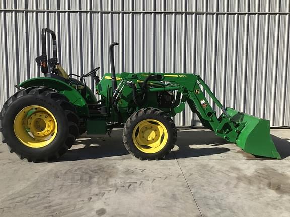 Image of John Deere 5075E equipment image 3