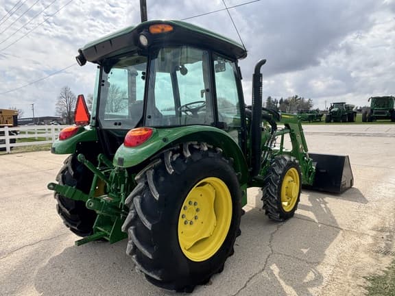 Image of John Deere 5075E equipment image 3