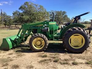 2018 John Deere 5075E Image