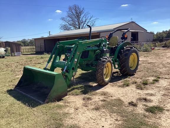 Image of John Deere 5075E equipment image 2