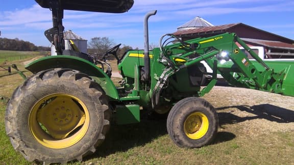 Image of John Deere 5075E Primary image