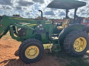 2018 John Deere 5075E Image
