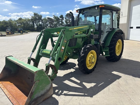 2018 John Deere 5075E Equipment Image0