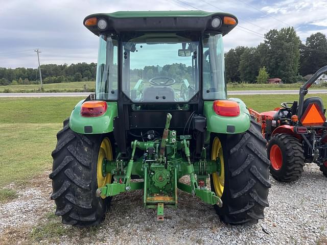 Image of John Deere 5075E equipment image 3