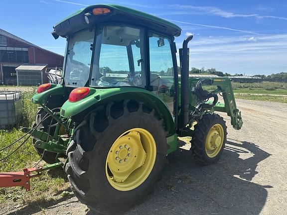 Image of John Deere 5075E equipment image 3