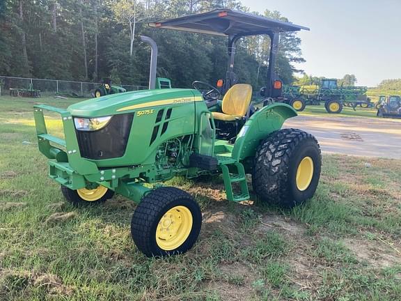 Image of John Deere 5075E equipment image 1