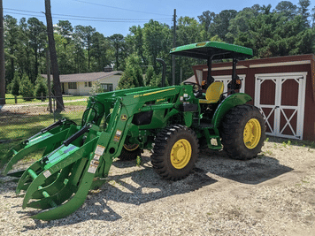 Main image John Deere 5075E