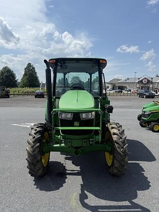 Image of John Deere 5075E equipment image 2