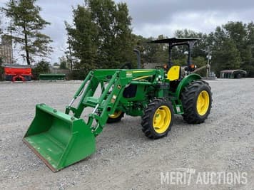 Main image John Deere 5075E