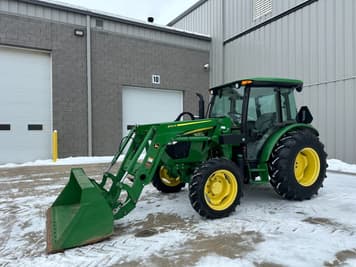 Main image John Deere 5075E
