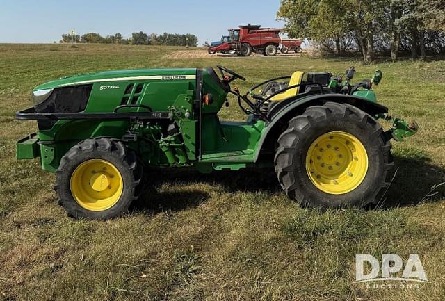 Image of John Deere 5075GL equipment image 1