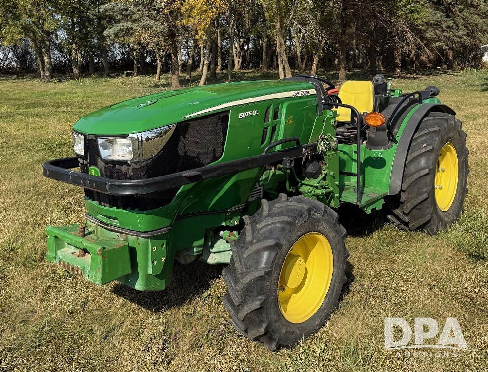 Image of John Deere 5075GL Primary image