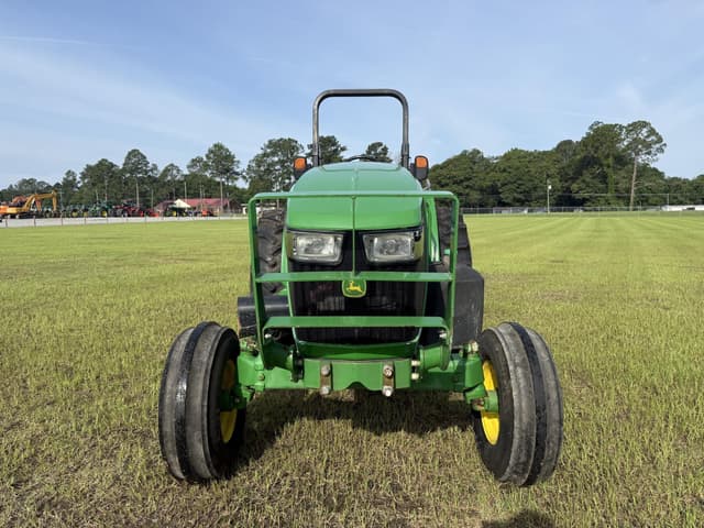 Image of John Deere 5075M equipment image 3